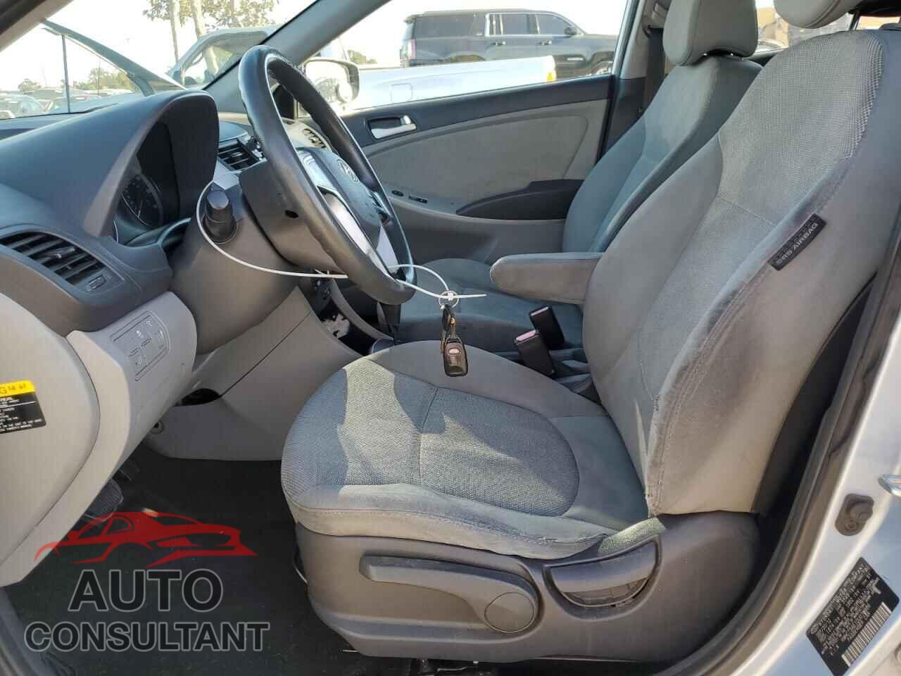 HYUNDAI ACCENT 2013 - KMHCT5AE1DU078986
