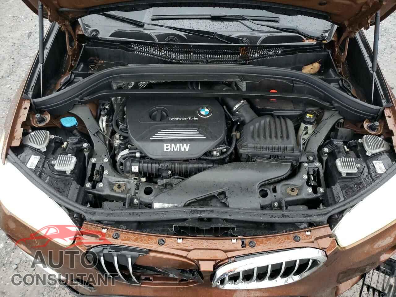 BMW X1 2016 - WBXHT3C37GP888218