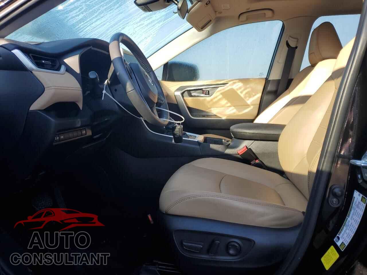 TOYOTA RAV4 2023 - 2T3C1RFVXPC234087