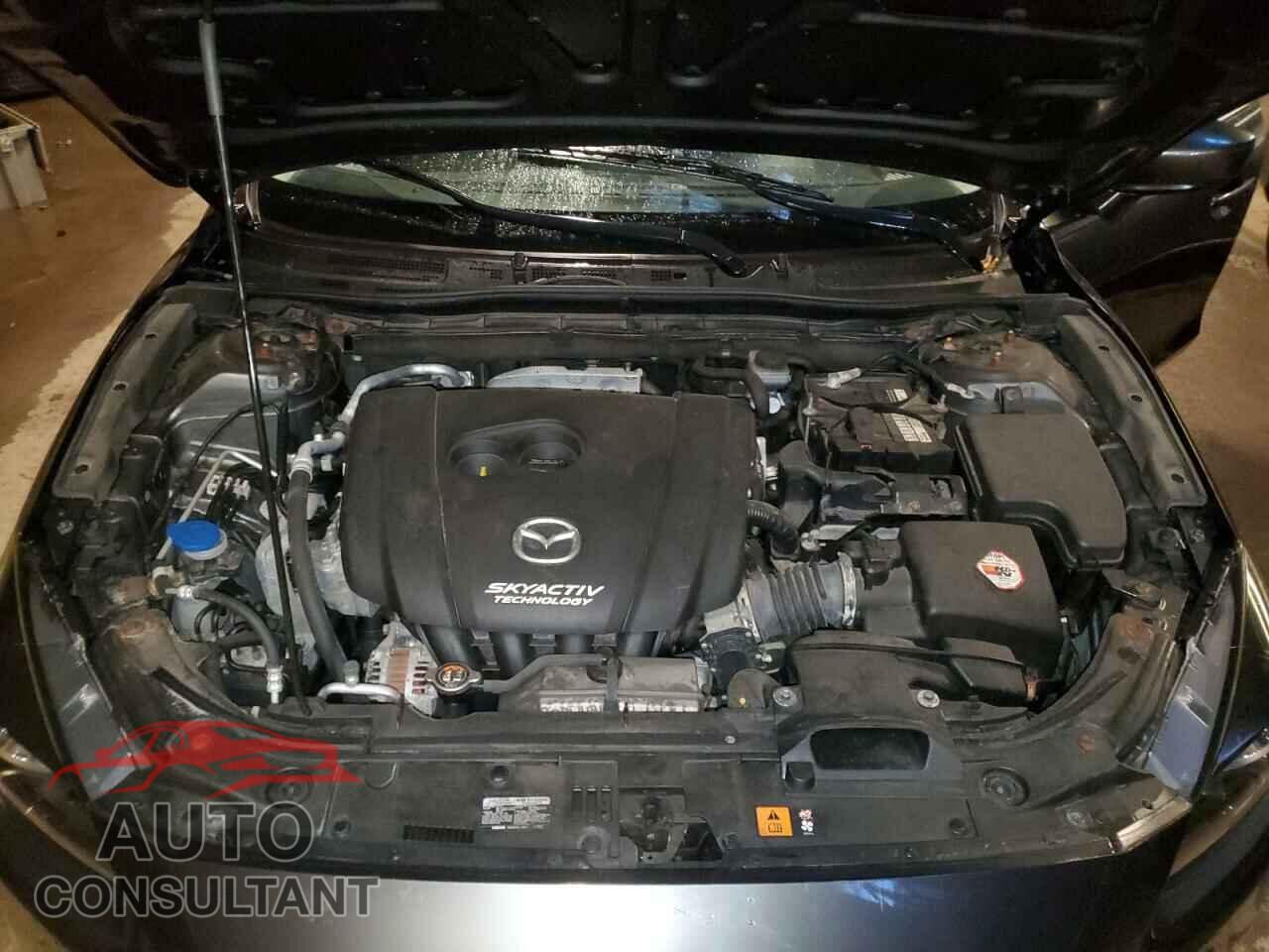 MAZDA 3 2017 - JM1BN1T77H1147818