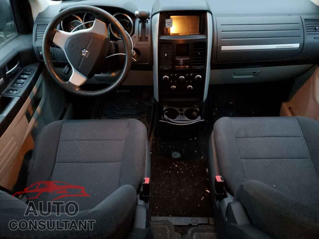 DODGE CARAVAN 2010 - 2D4RN4DE5AR175666