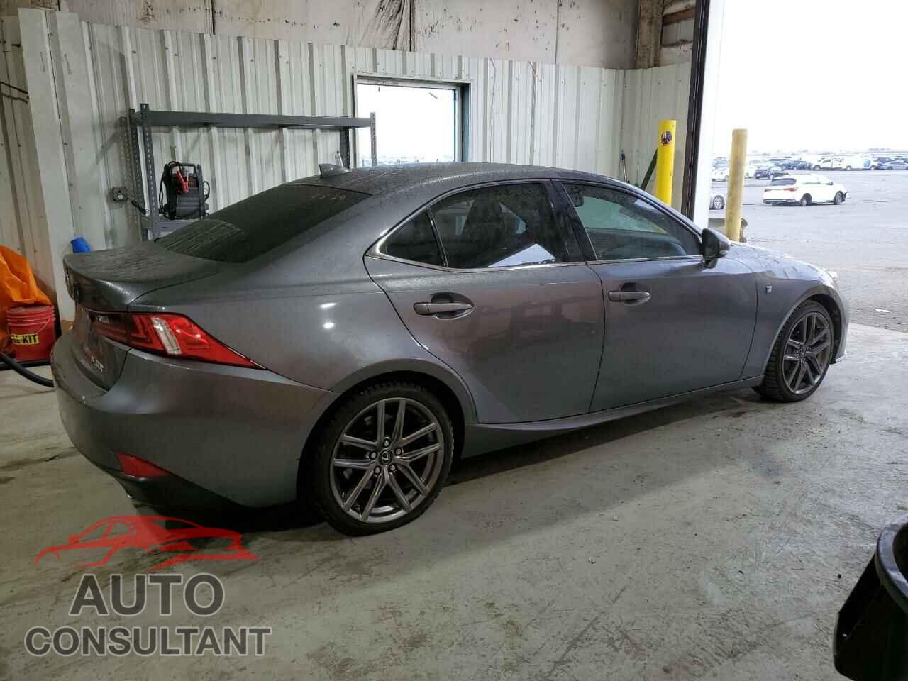 LEXUS IS 2016 - JTHBA1D23G5004529