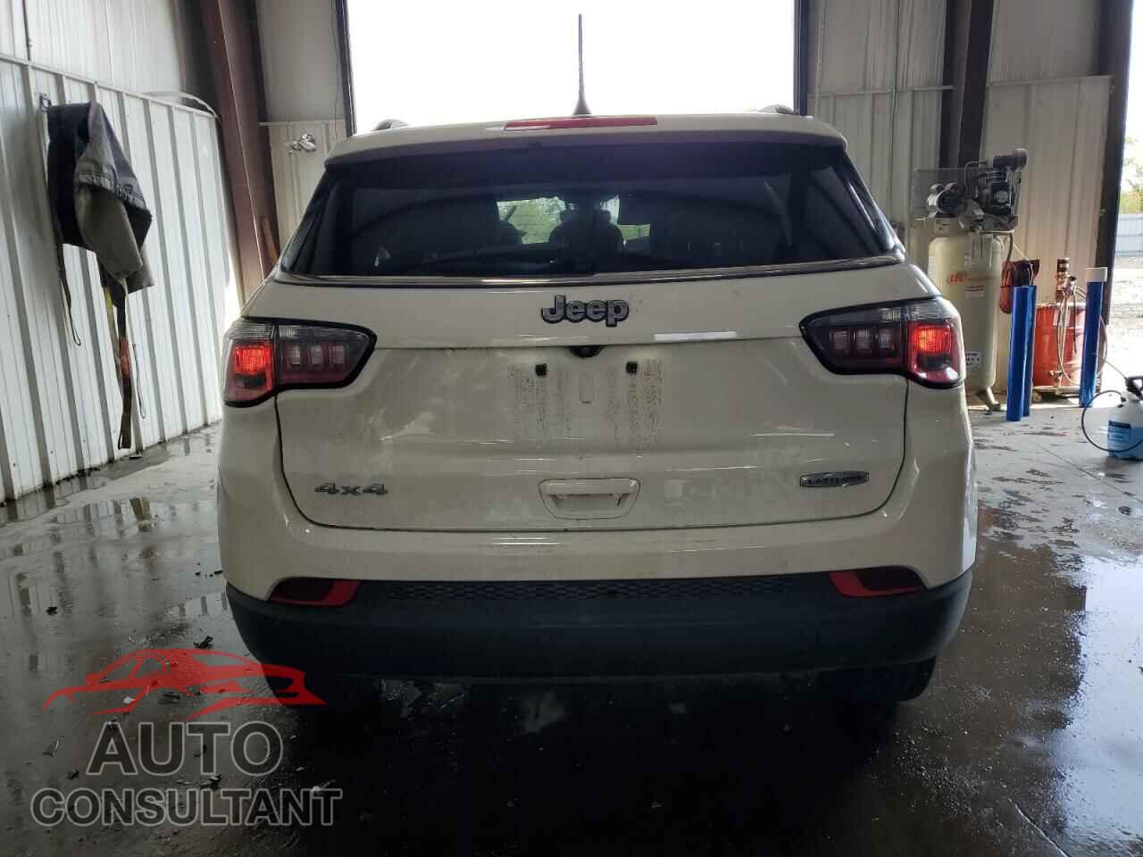 JEEP COMPASS 2020 - 3C4NJDBB9LT145375