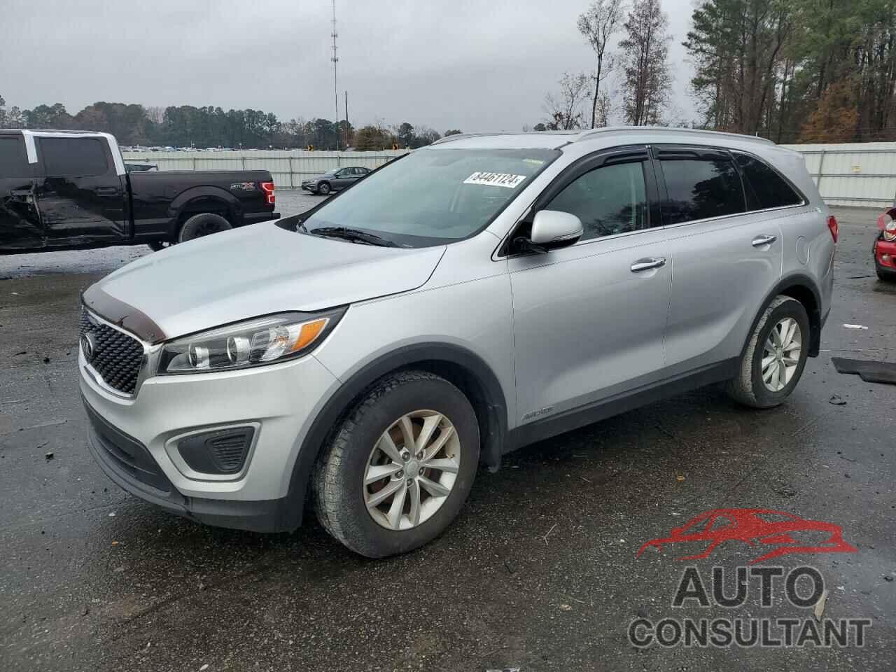 KIA SORENTO 2018 - 5XYPGDA54JG391631