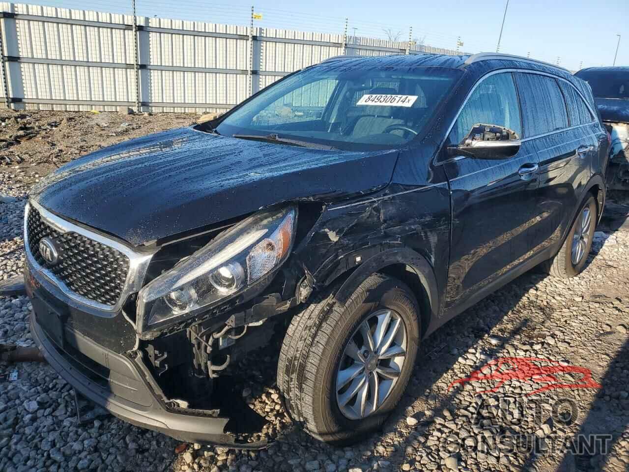 KIA SORENTO 2017 - 5XYPG4A32HG258889