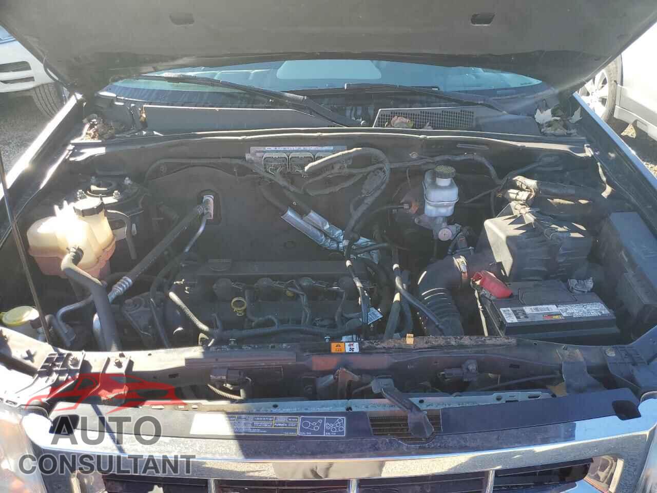 FORD ESCAPE 2011 - 1FMCU0C79BKB20005