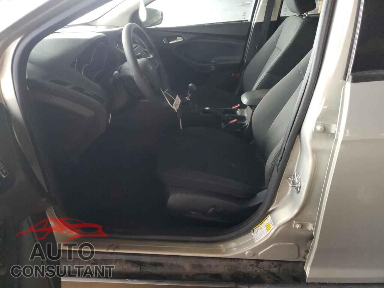 FORD FOCUS 2016 - 1FADP3KE9GL362883