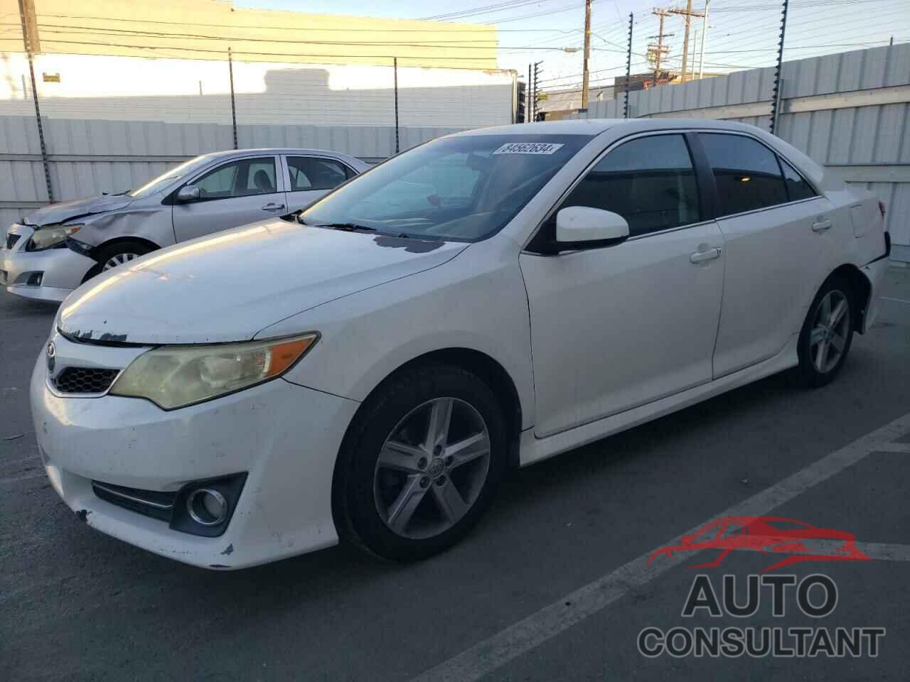 TOYOTA CAMRY 2014 - 4T1BF1FK8EU793646
