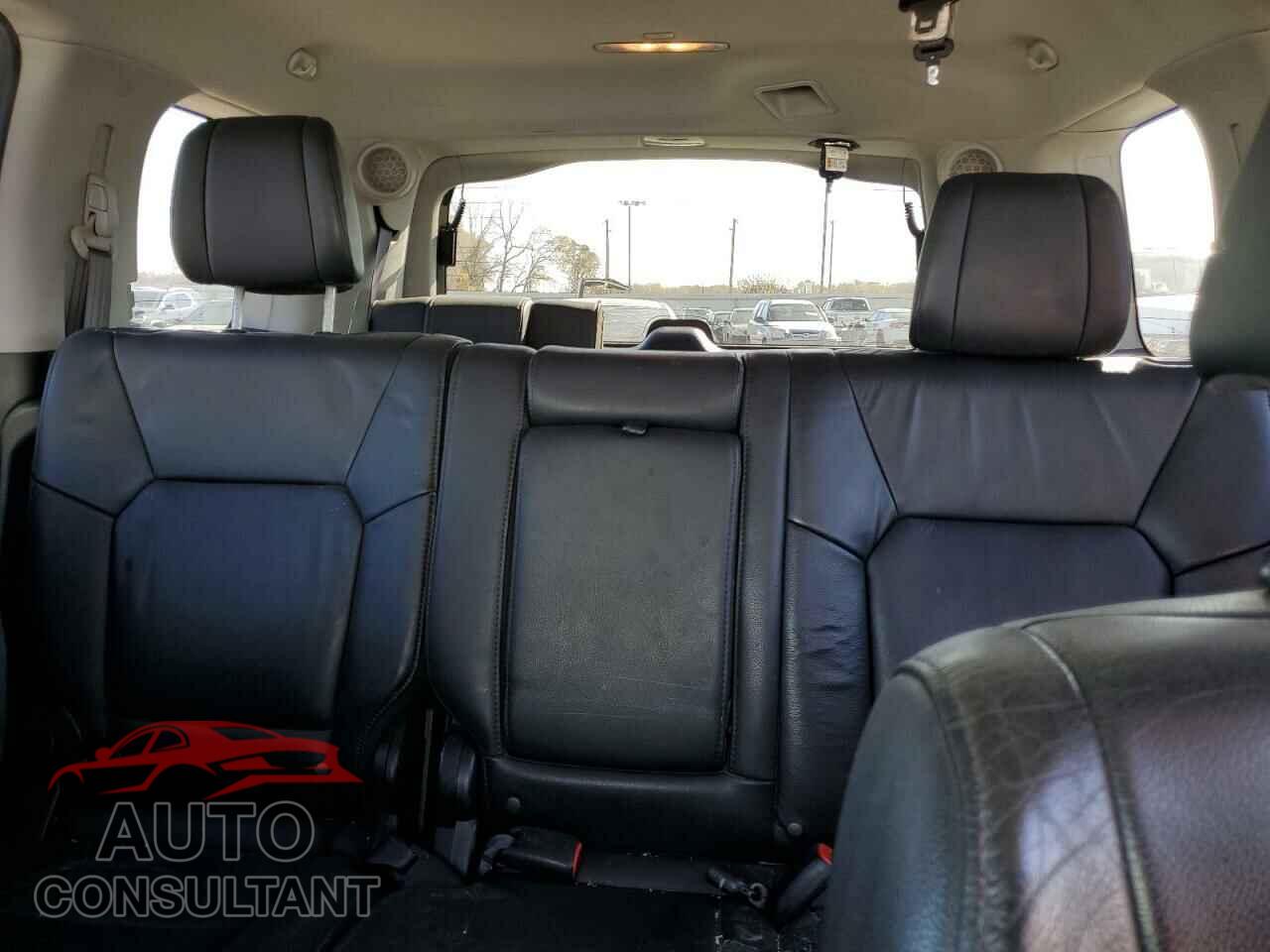 HONDA PILOT 2013 - 5FNYF4H9XDB069880