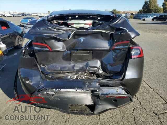 TESLA MODEL Y 2024 - 7SAYGDED7RF162890