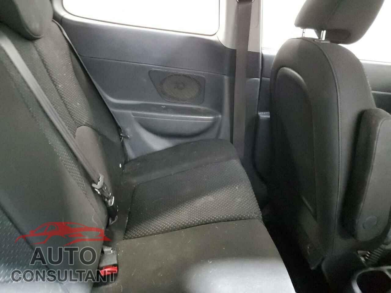 HYUNDAI ACCENT 2011 - KMHCN3AC3BU194748