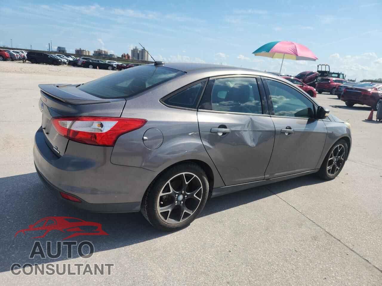 FORD FOCUS 2013 - 1FADP3F26DL129507