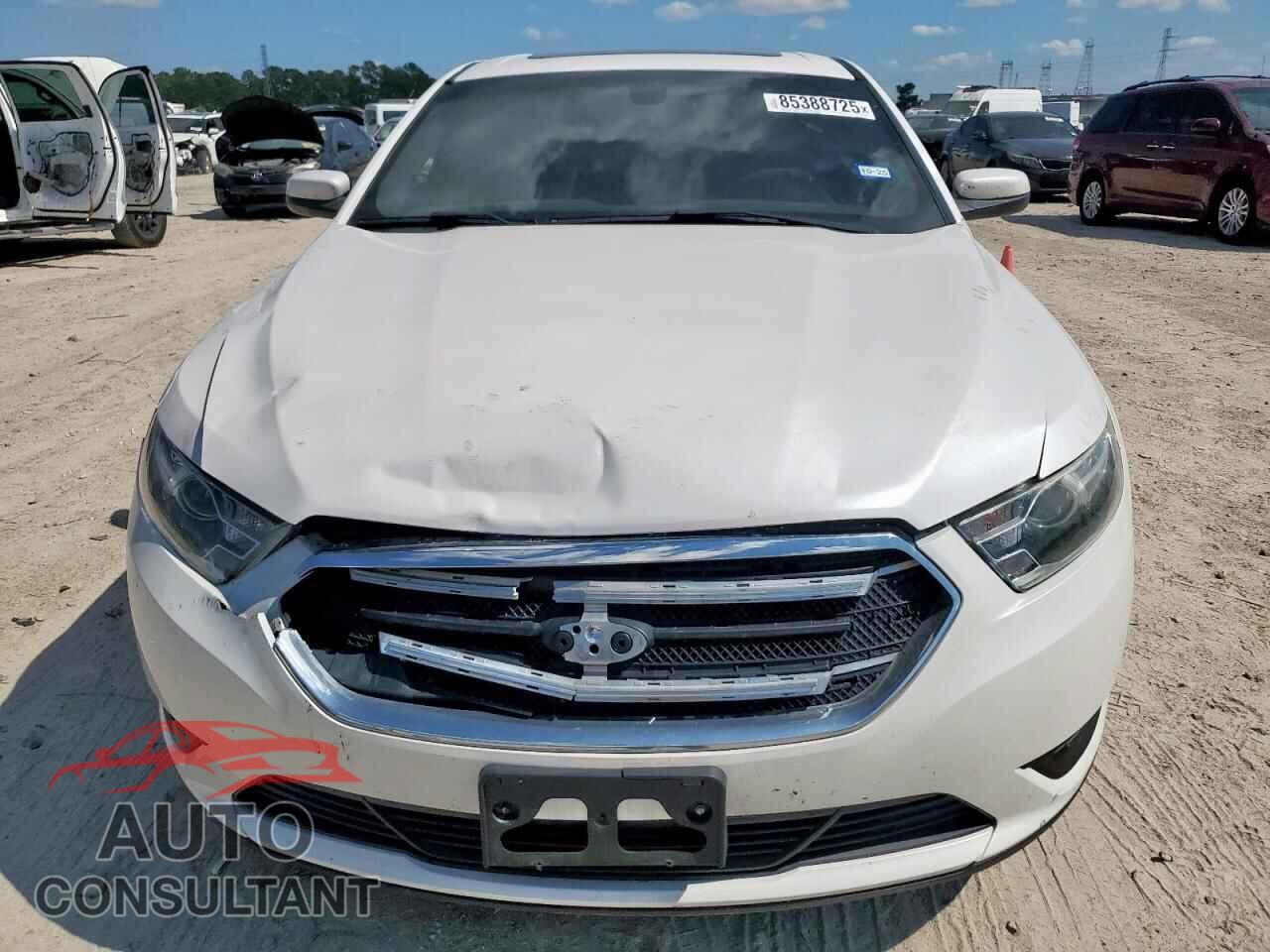 FORD TAURUS 2015 - 1FAHP2E87FG155045