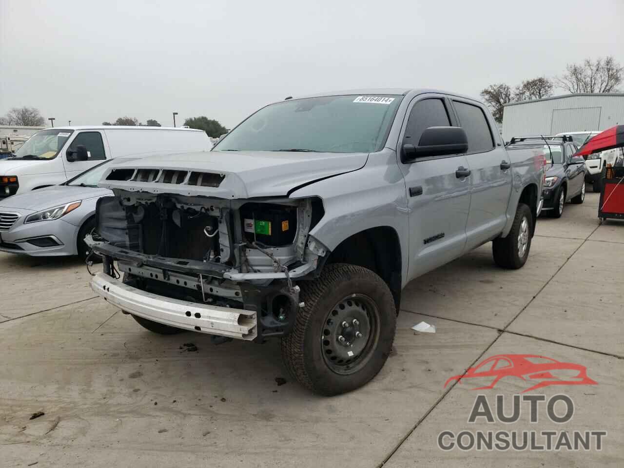 TOYOTA TUNDRA 2019 - 5TFDY5F12KX821134