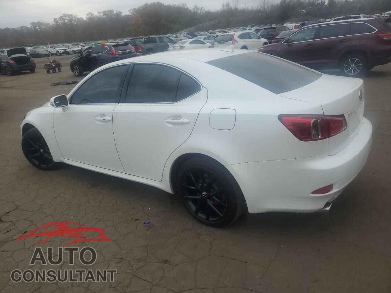 LEXUS IS 2013 - JTHCF5C2XD5062454
