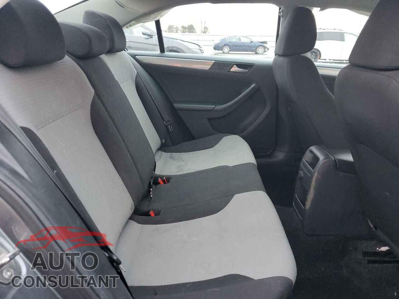 VOLKSWAGEN JETTA 2017 - 3VW2B7AJ7HM201564