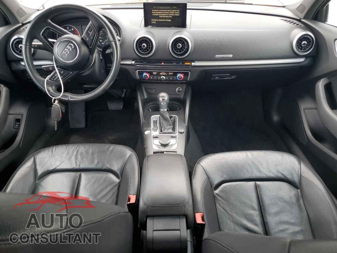 AUDI A3 2017 - WAUAUGFF7H1040883