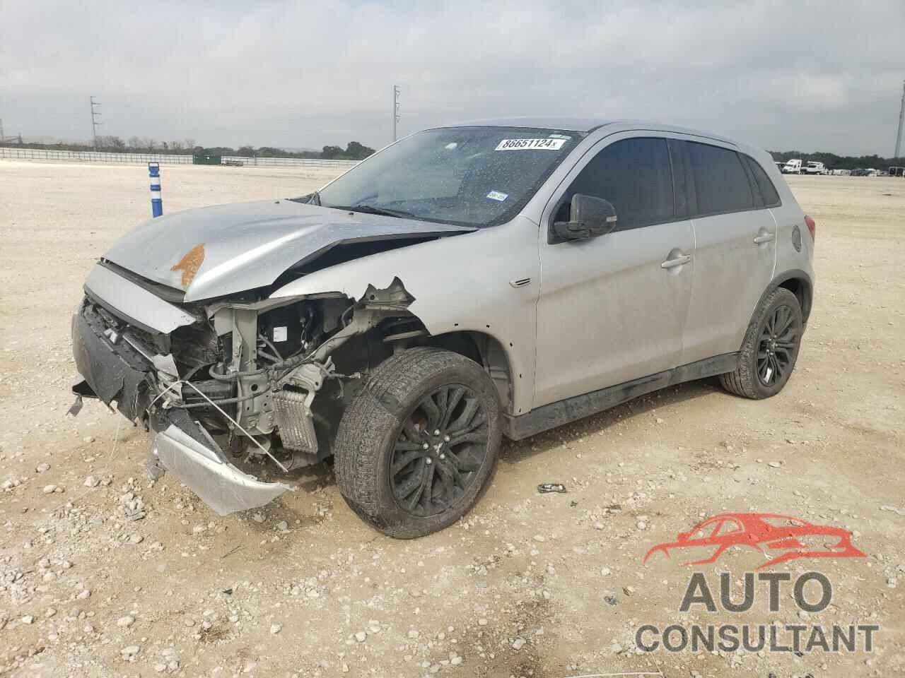 MITSUBISHI OUTLANDER 2018 - JA4AP3AU4JZ030886