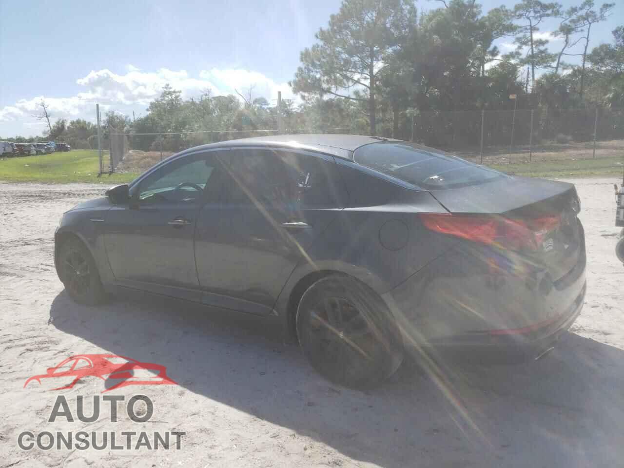 KIA OPTIMA 2011 - KNAGM4A73B5102546