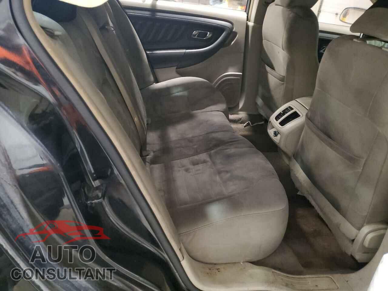 FORD TAURUS 2011 - 1FAHP2DW0BG109468