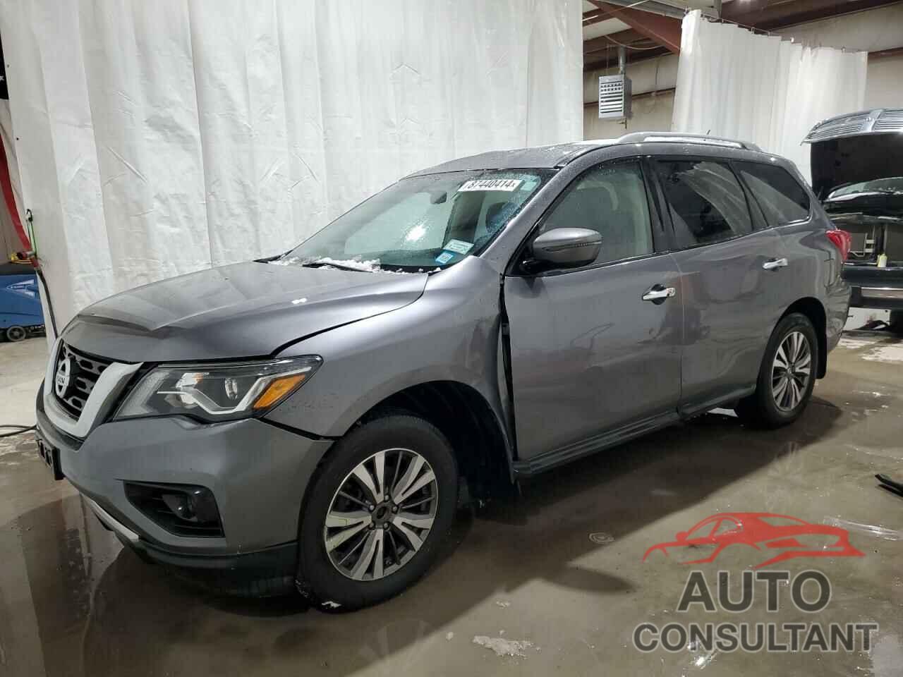NISSAN PATHFINDER 2017 - 5N1DR2MM0HC911015
