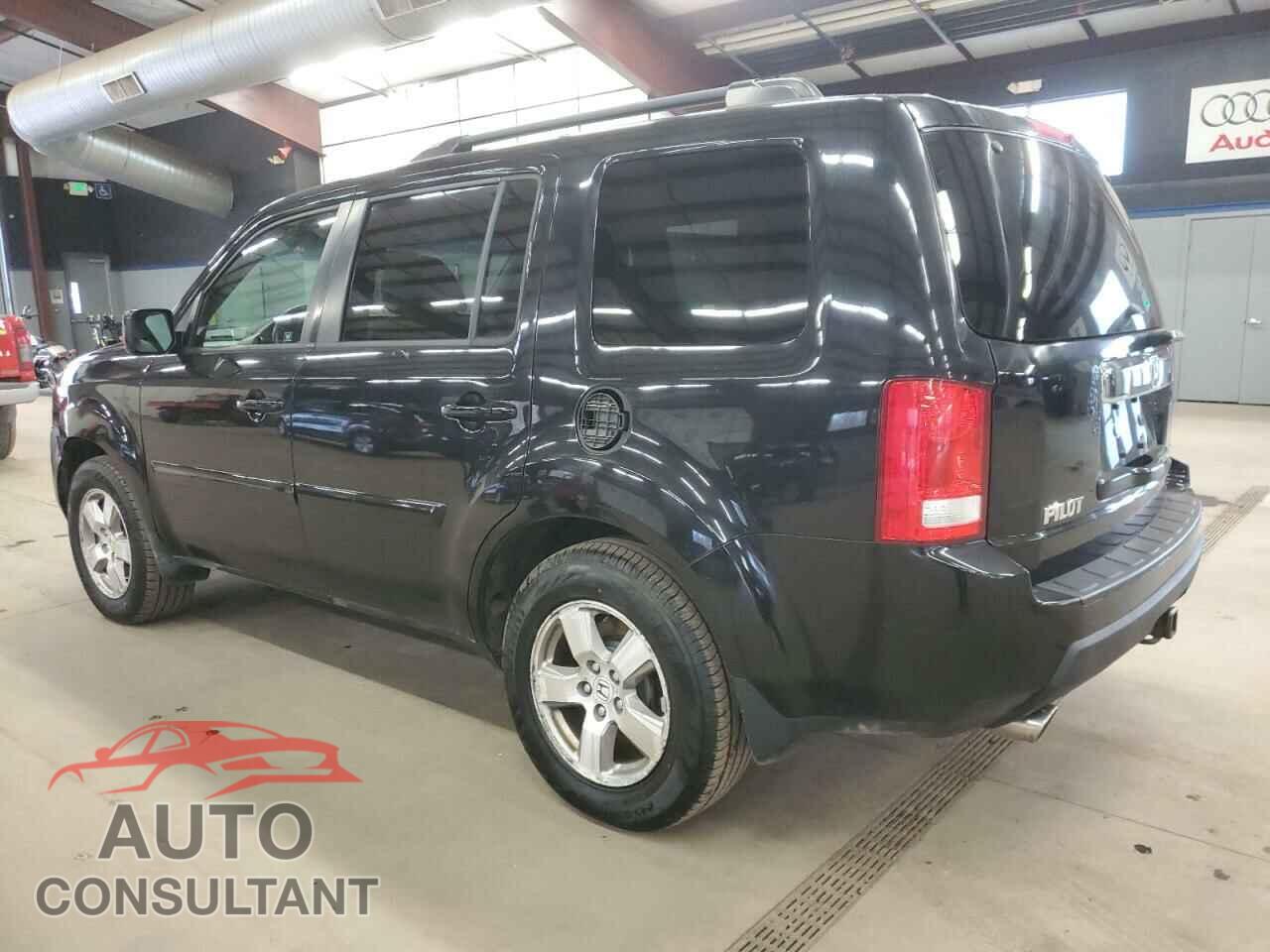 HONDA PILOT 2011 - 5FNYF4H66BB046616