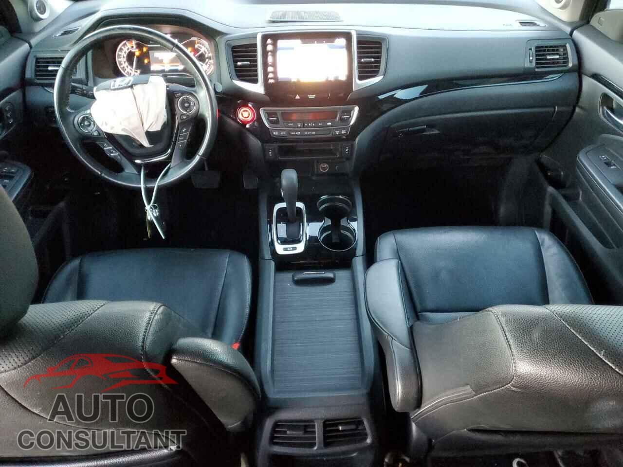 HONDA RIDGELINE 2017 - 5FPYK3F77HB032757