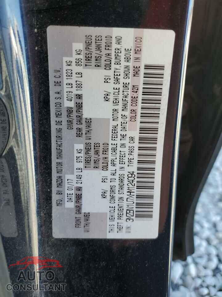 MAZDA 3 2017 - 3MZBN1U7XHM124094