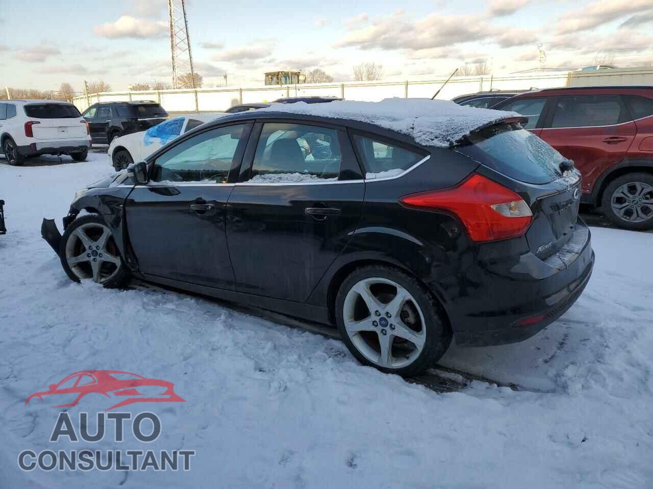 FORD FOCUS 2013 - 1FADP3N23DL150977