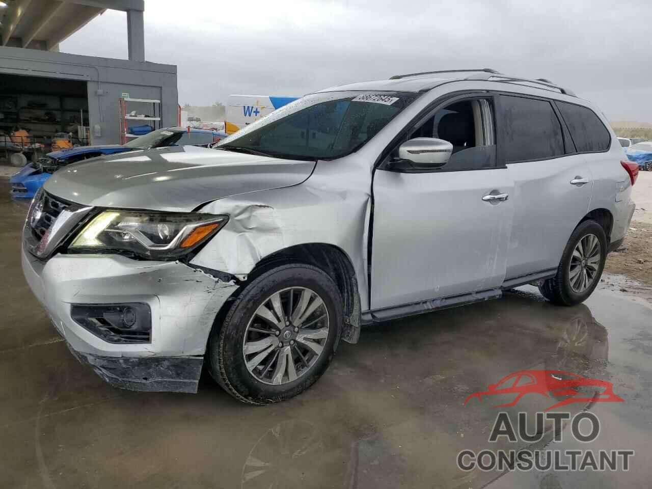 NISSAN PATHFINDER 2017 - 5N1DR2MN1HC908522