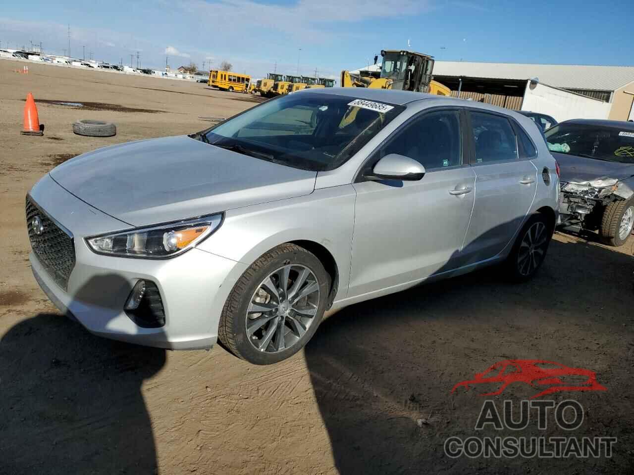 HYUNDAI ELANTRA 2018 - KMHH35LE0JU079576