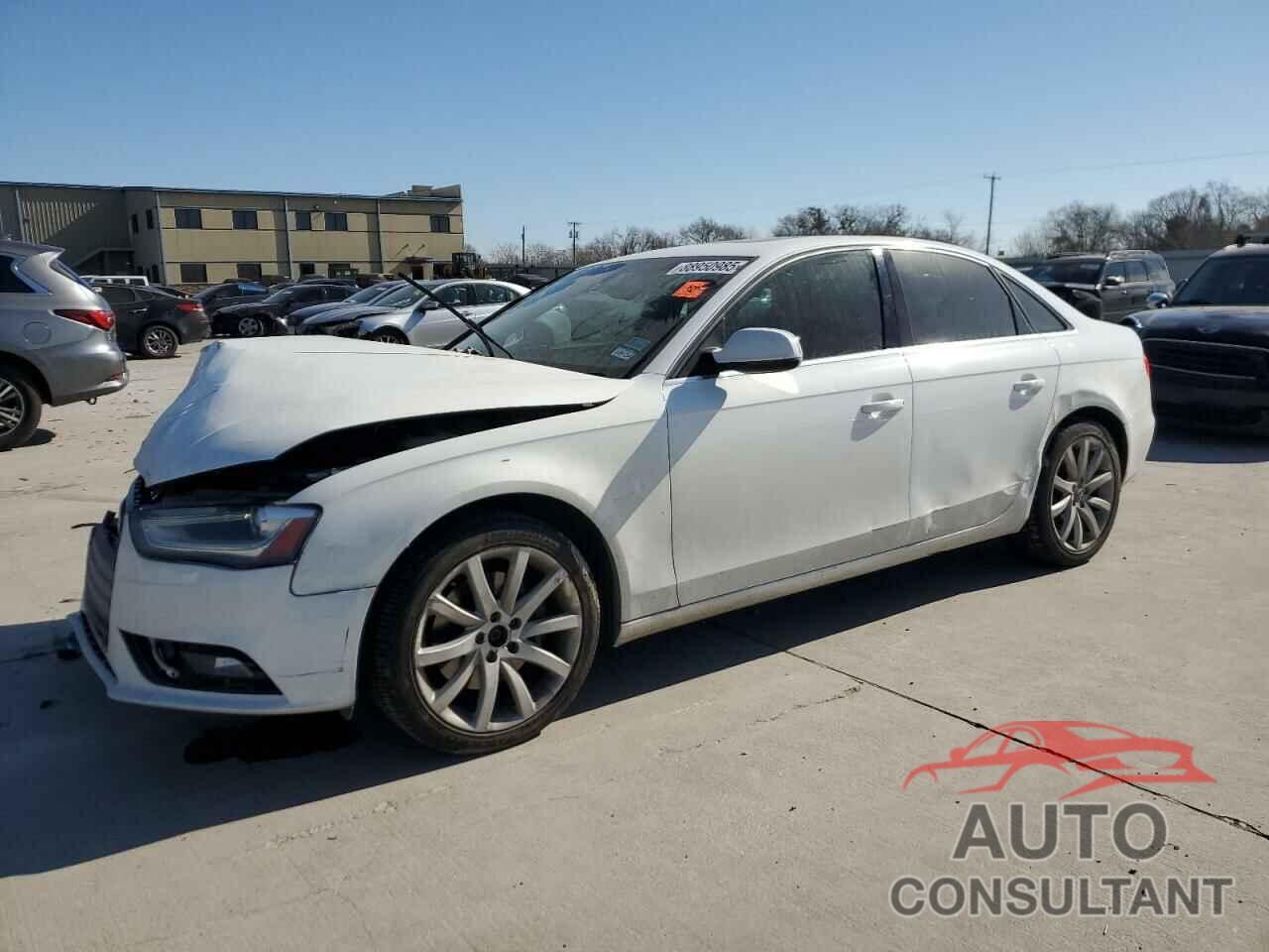 AUDI A4 2013 - WAUFFAFL5DN040628