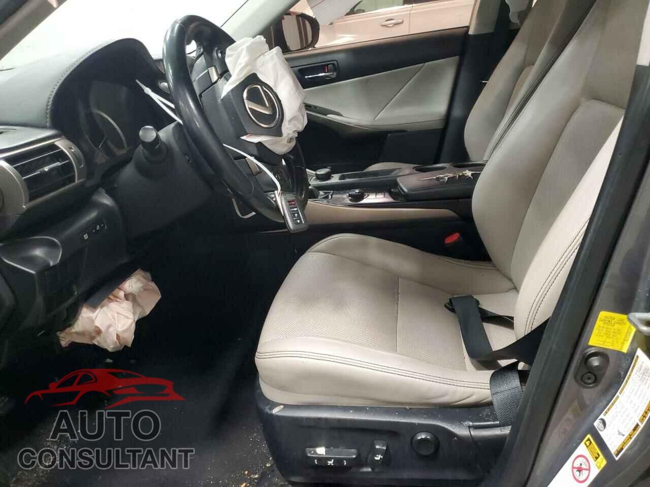 LEXUS IS 2014 - JTHBF1D29E5014156
