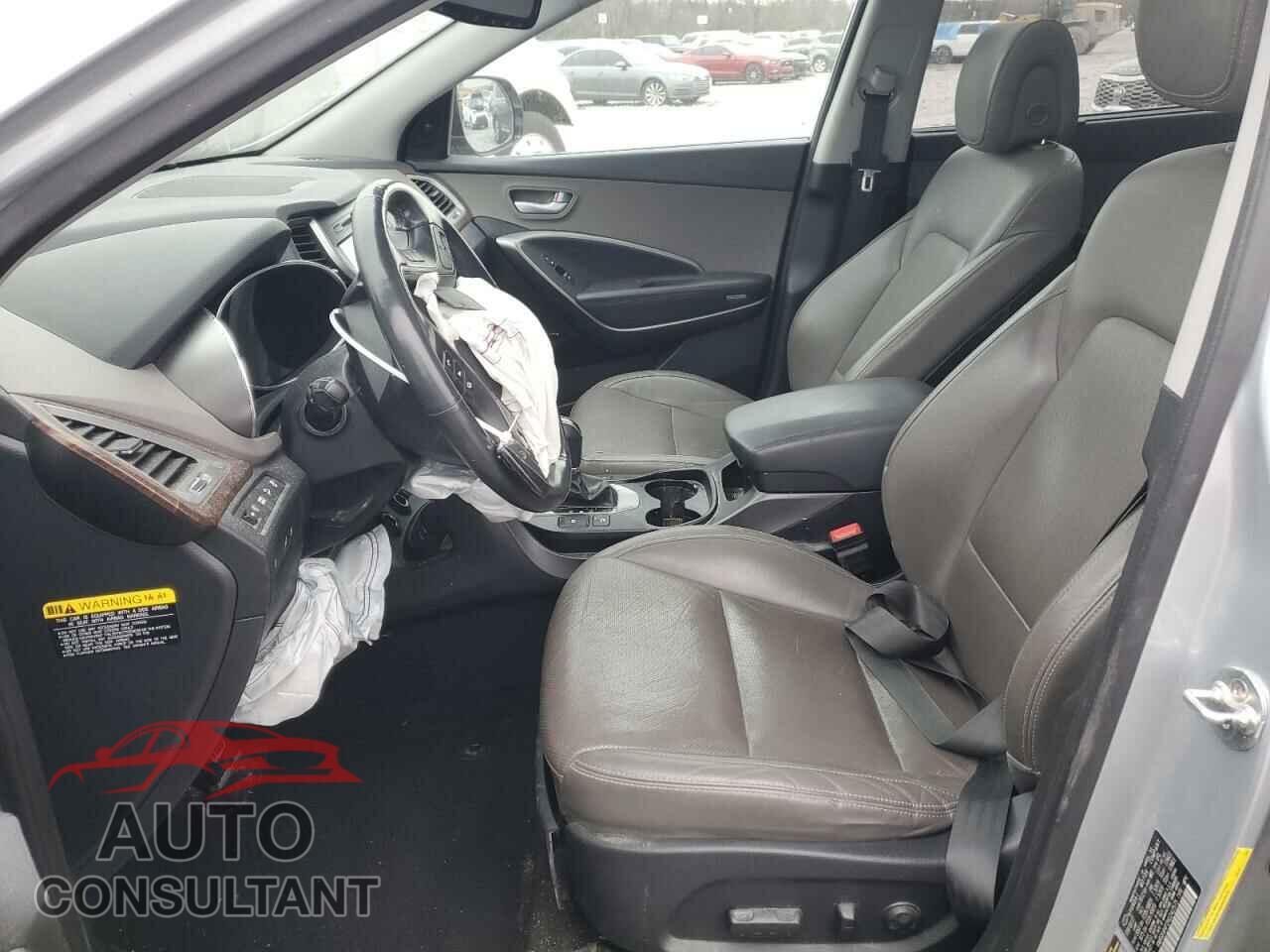 HYUNDAI SANTA FE 2017 - KM8SR4HF0HU242575