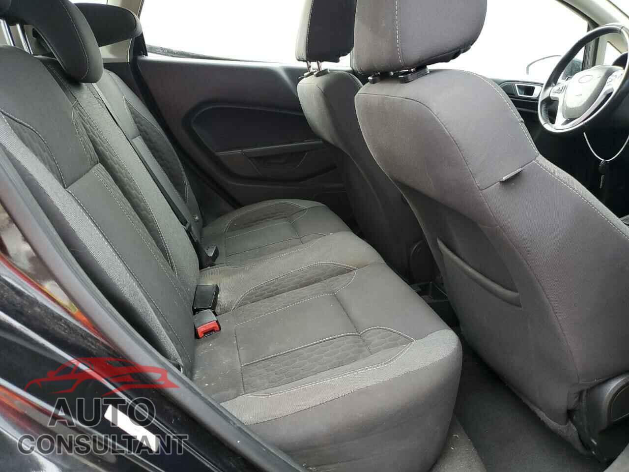 FORD FIESTA 2014 - 3FADP4EJ0EM228533