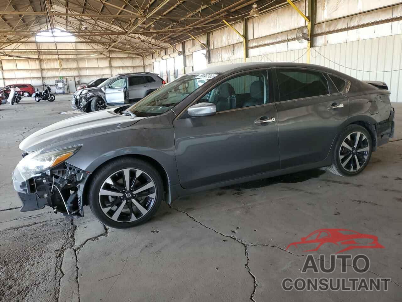 NISSAN ALTIMA 2018 - 1N4AL3AP0JC270585