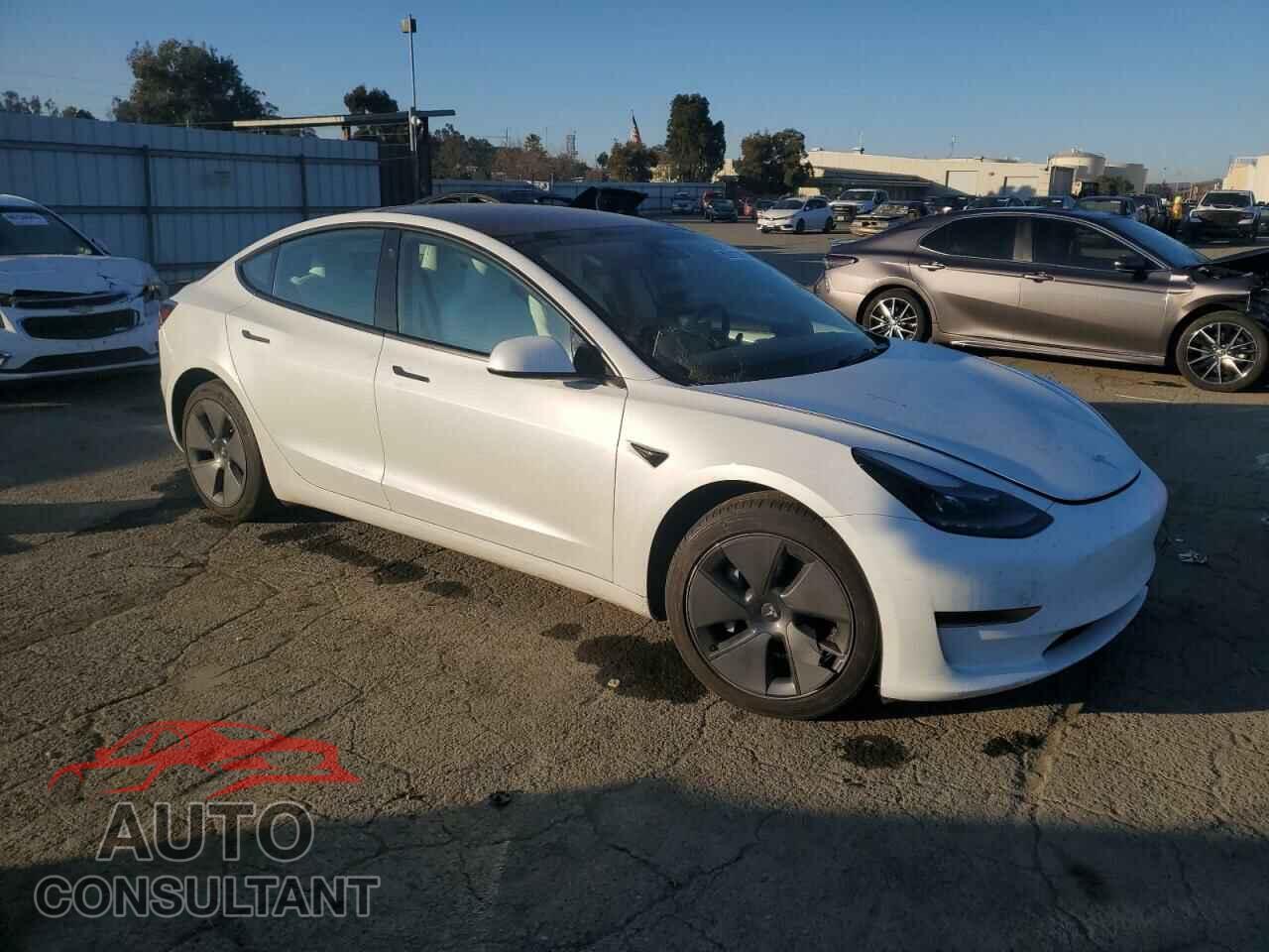 TESLA MODEL 3 2022 - 5YJ3E1EAXNF373948