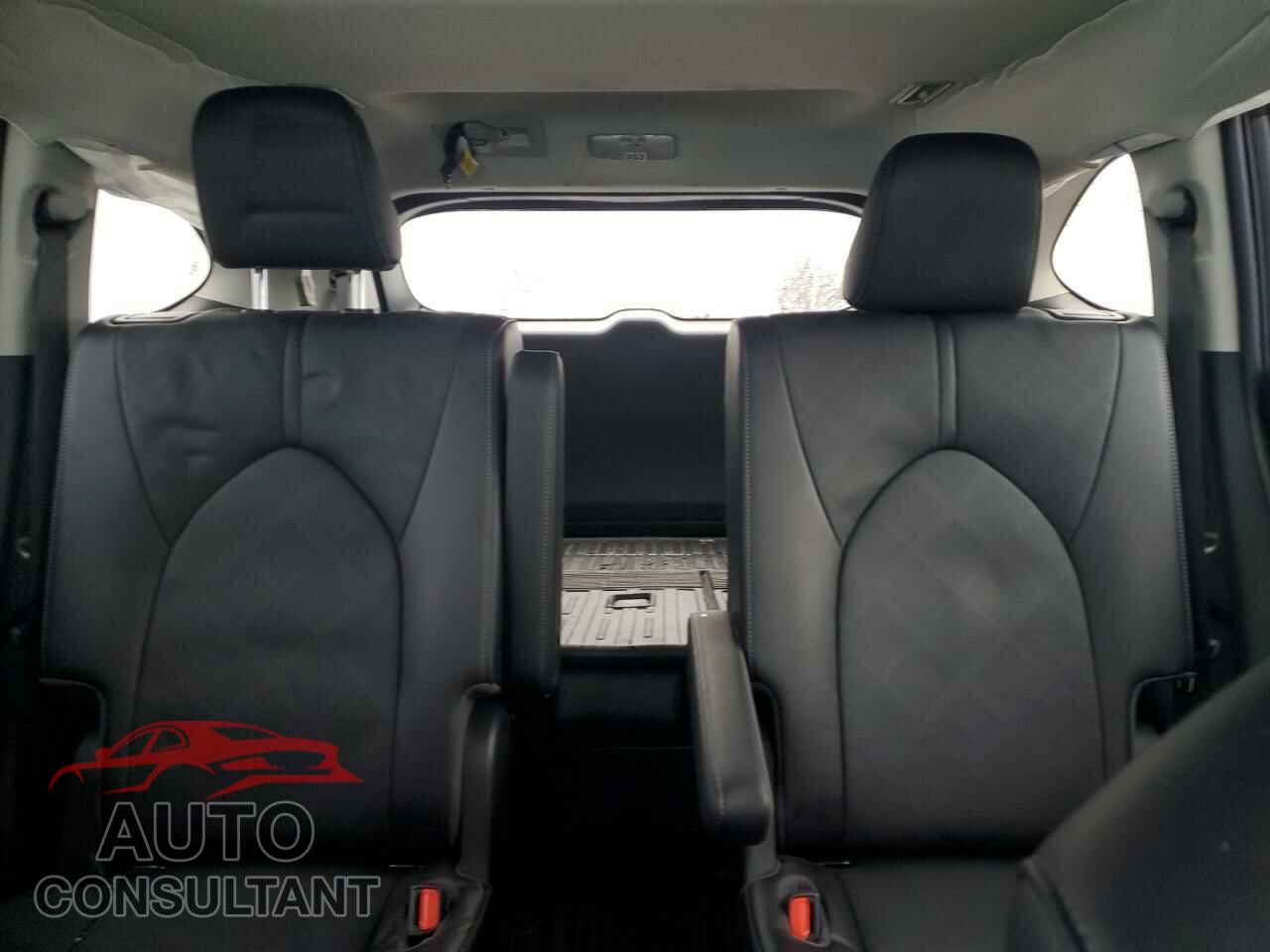 TOYOTA HIGHLANDER 2023 - 5TDKDRBH4PS523887