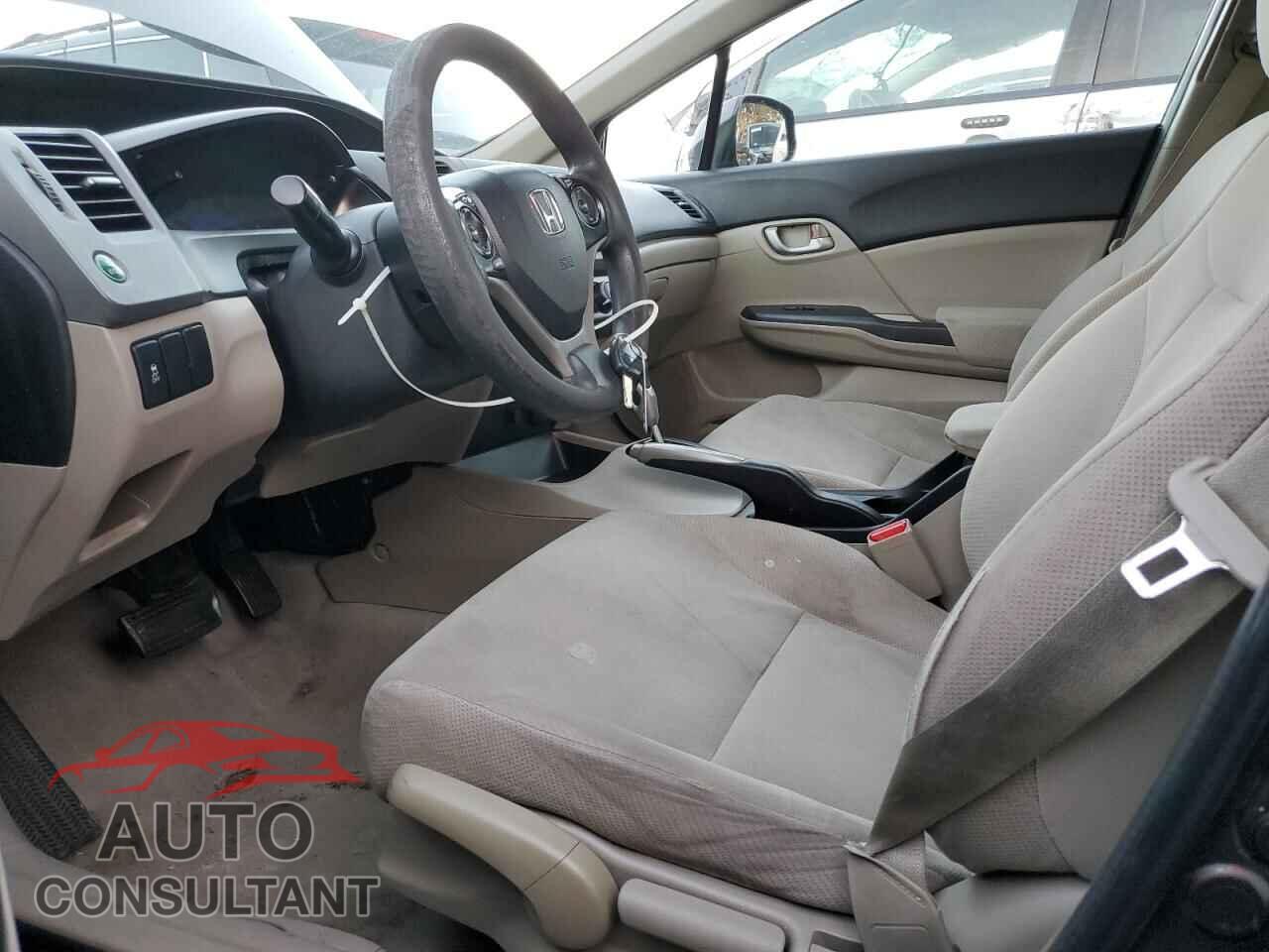 HONDA CIVIC 2012 - 2HGFB2F52CH596376