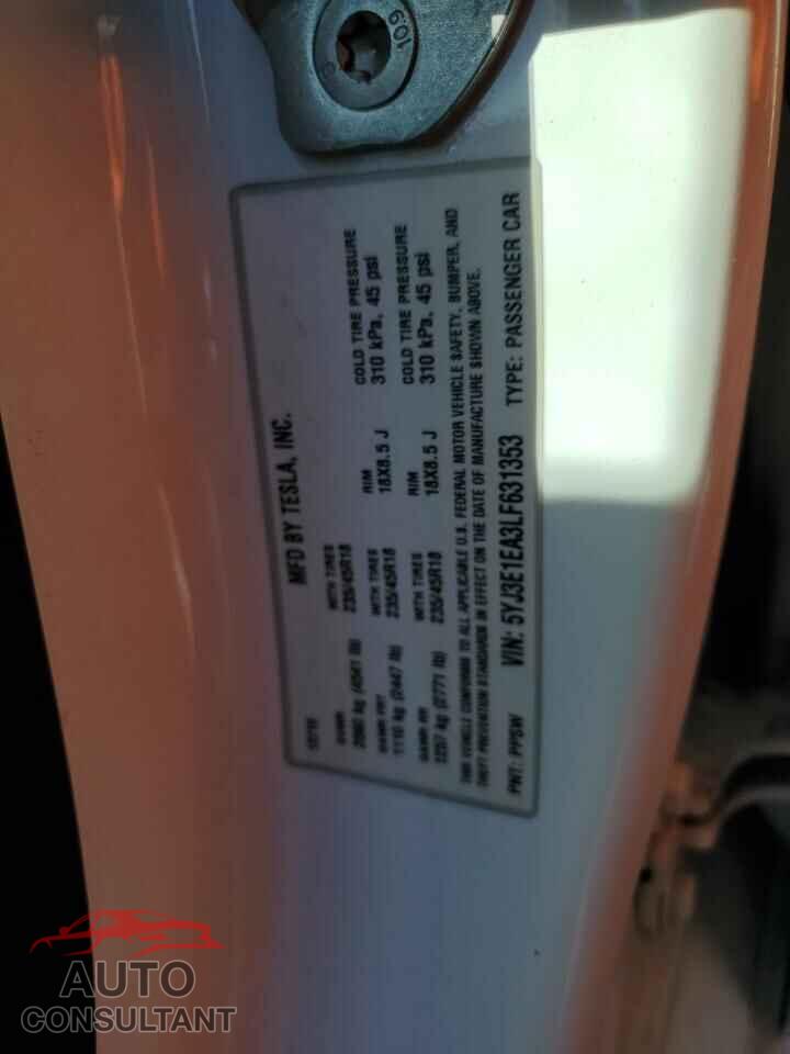 TESLA MODEL 3 2020 - 5YJ3E1EA3LF631353