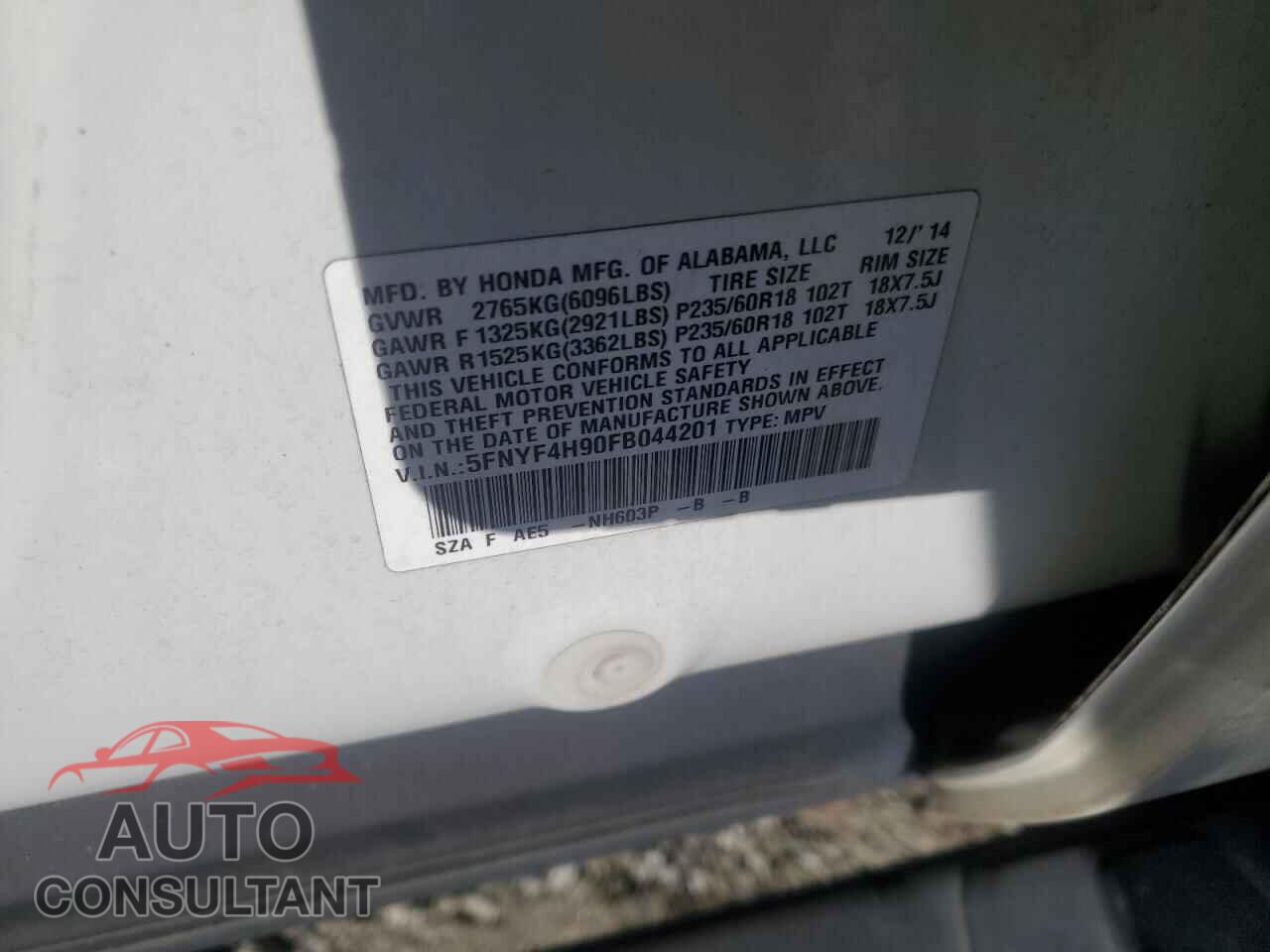 HONDA PILOT 2015 - 5FNYF4H90FB044201