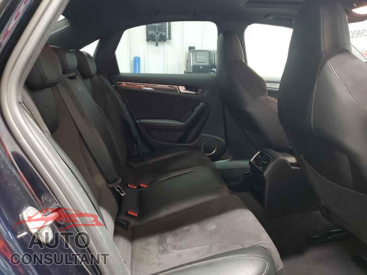 AUDI S4/RS4 2010 - WAUDGAFL2AA095724