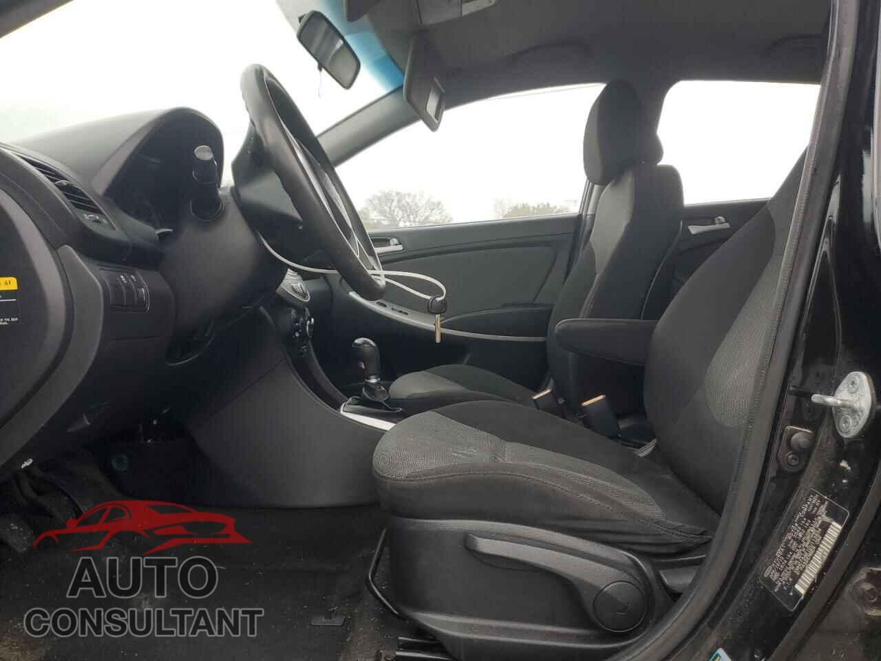HYUNDAI ACCENT 2013 - KMHCT5AE1DU113834