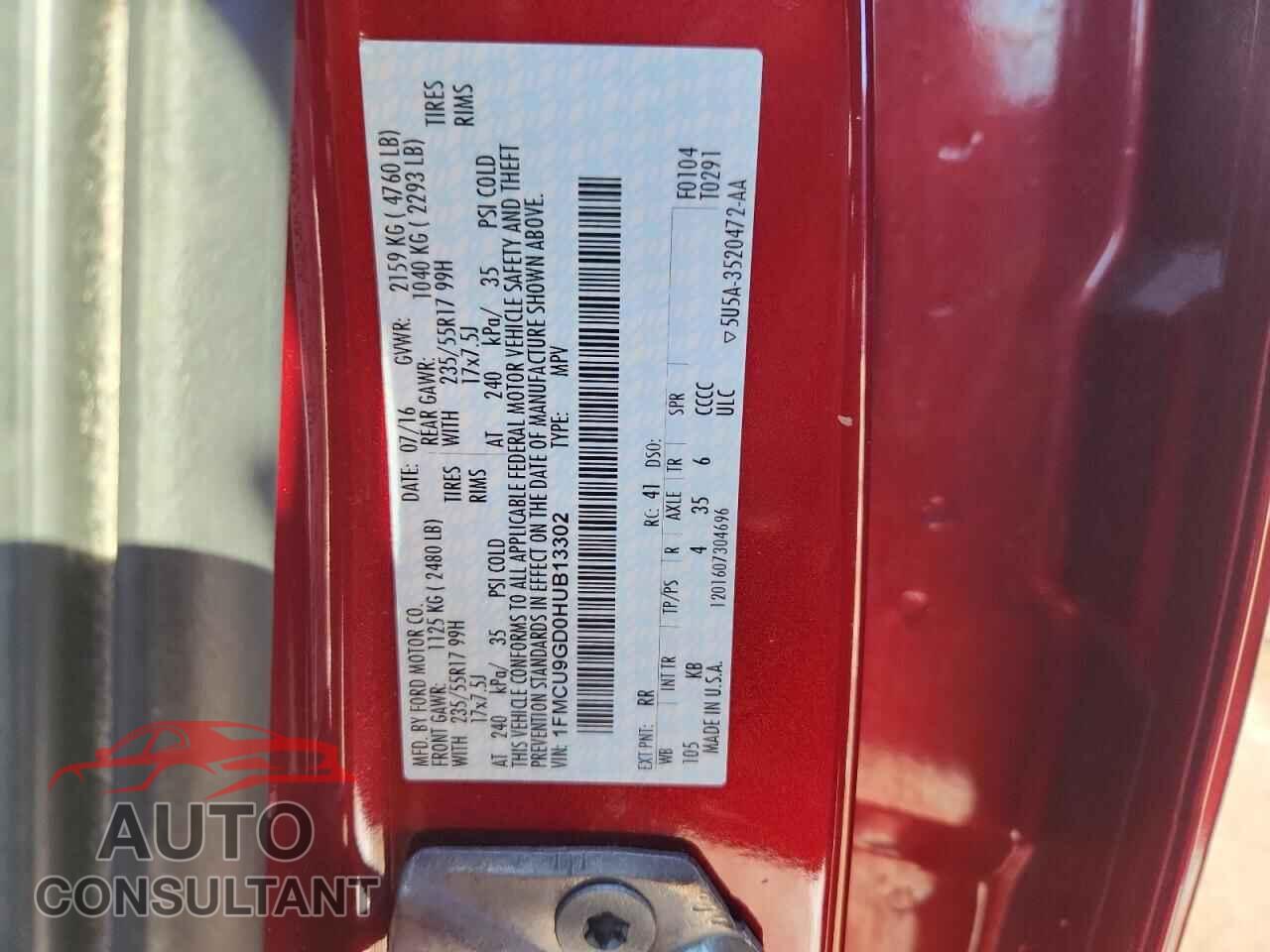 FORD ESCAPE 2017 - 1FMCU9GD0HUB13302