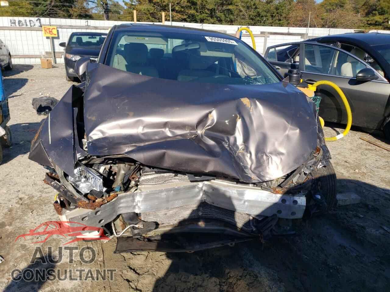HONDA CIVIC 2012 - 19XFB2F83CE056152