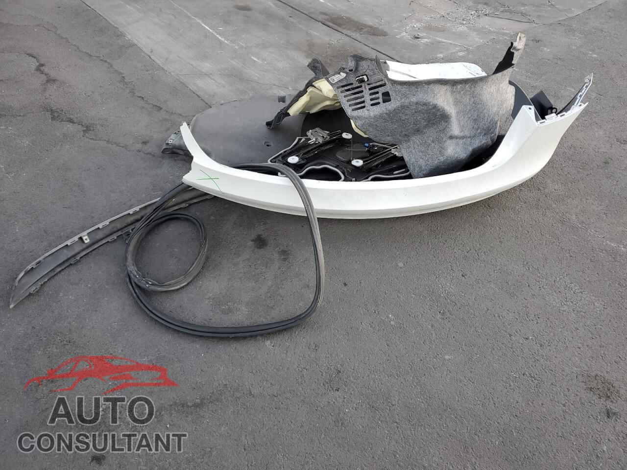 TESLA MODEL 3 2023 - 5YJ3E1EA2PF590610