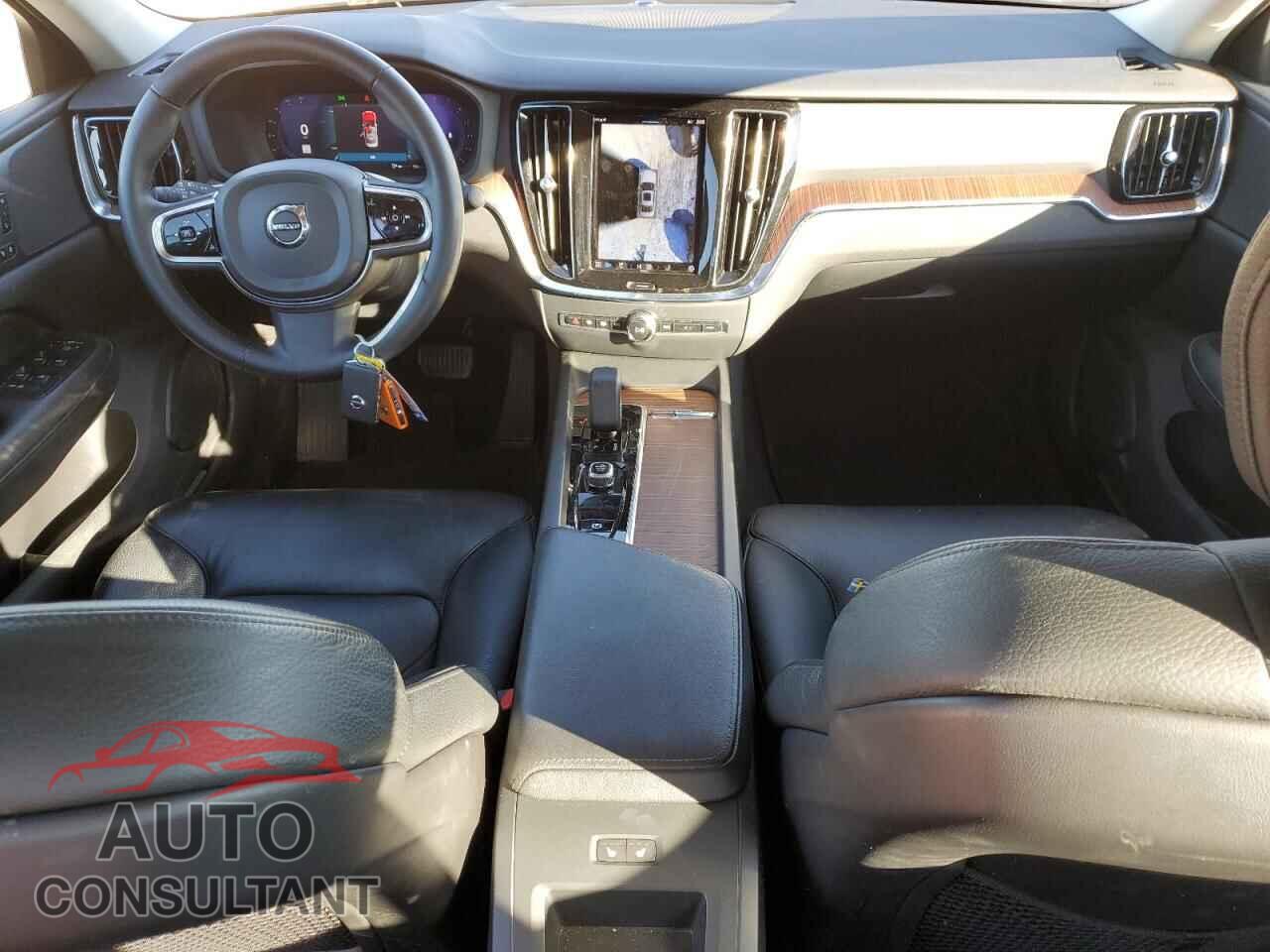 VOLVO S60 PLUS 2024 - 7JRL12FL6RG306830