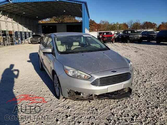 FORD FOCUS 2017 - 1FADP3N24HL287254