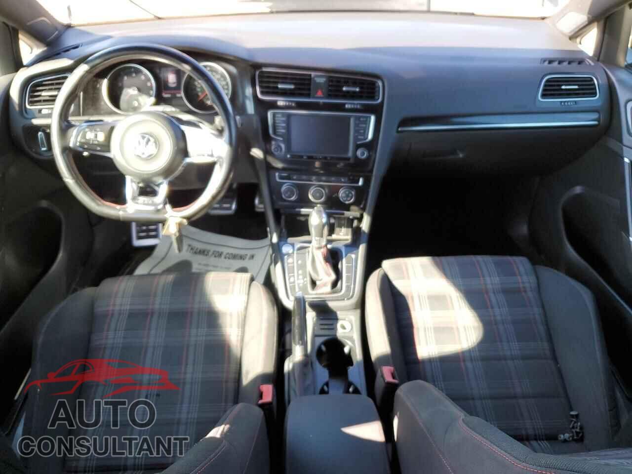 VOLKSWAGEN GTI 2017 - 3VW447AU3HM009054