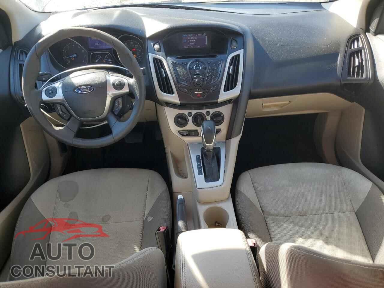 FORD FOCUS 2013 - 1FADP3F2XDL241212